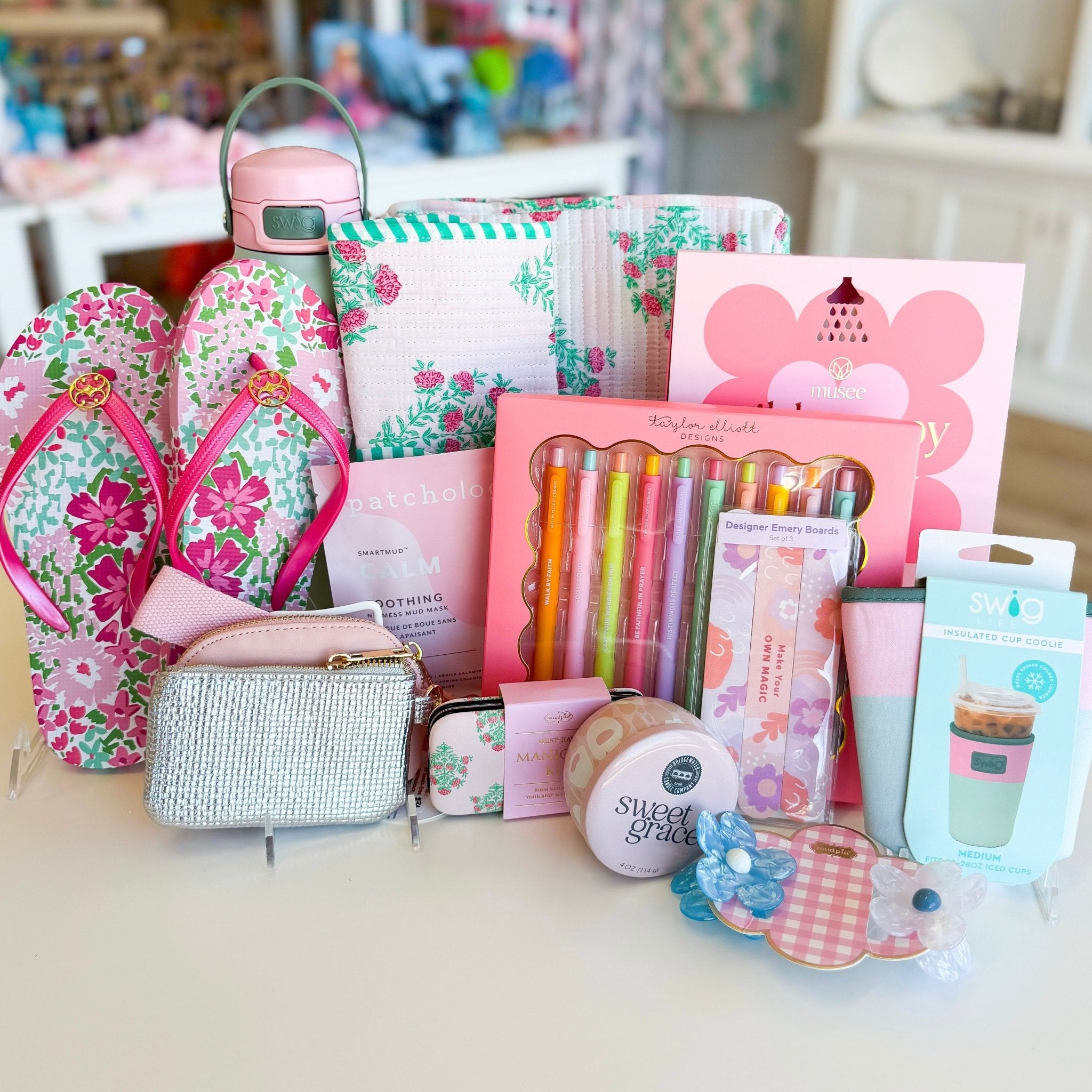 Dahlia Dreams - Confetti Gift & Party