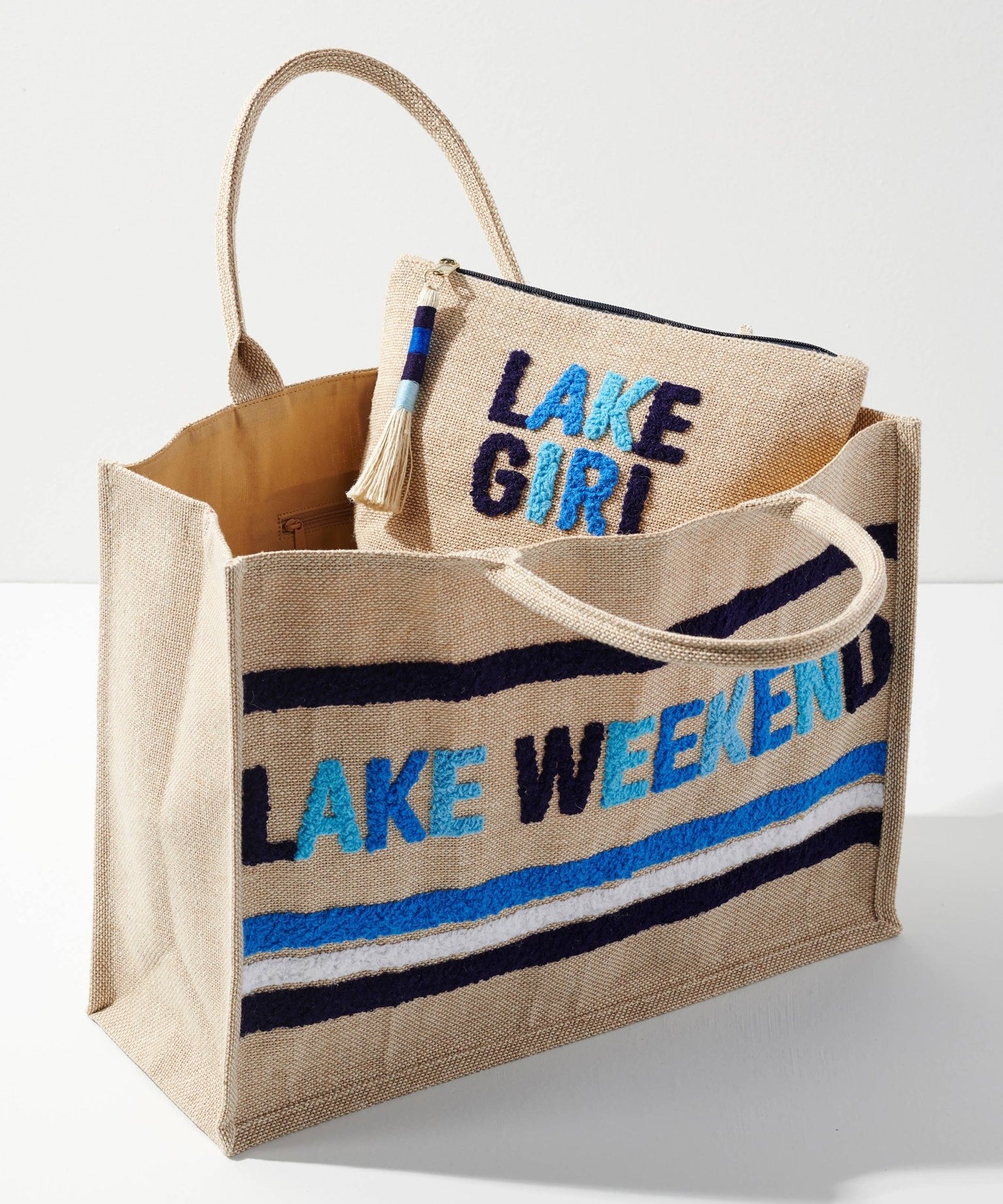 "LAKE WEKEEND" BEACH BAG by Shiraleah at Confetti Gift and Party Tuscaloosa Alabama