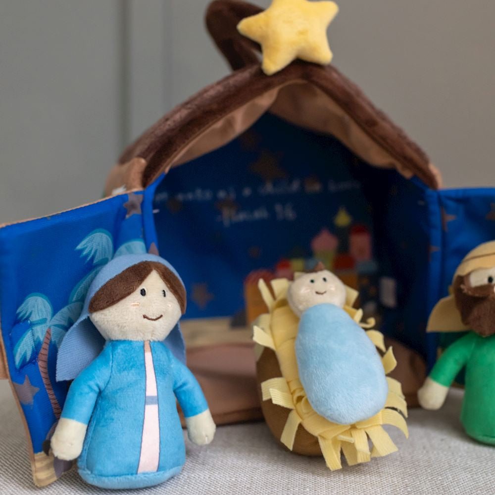 Soft plush nativity playset with musical stable and baby Jesus