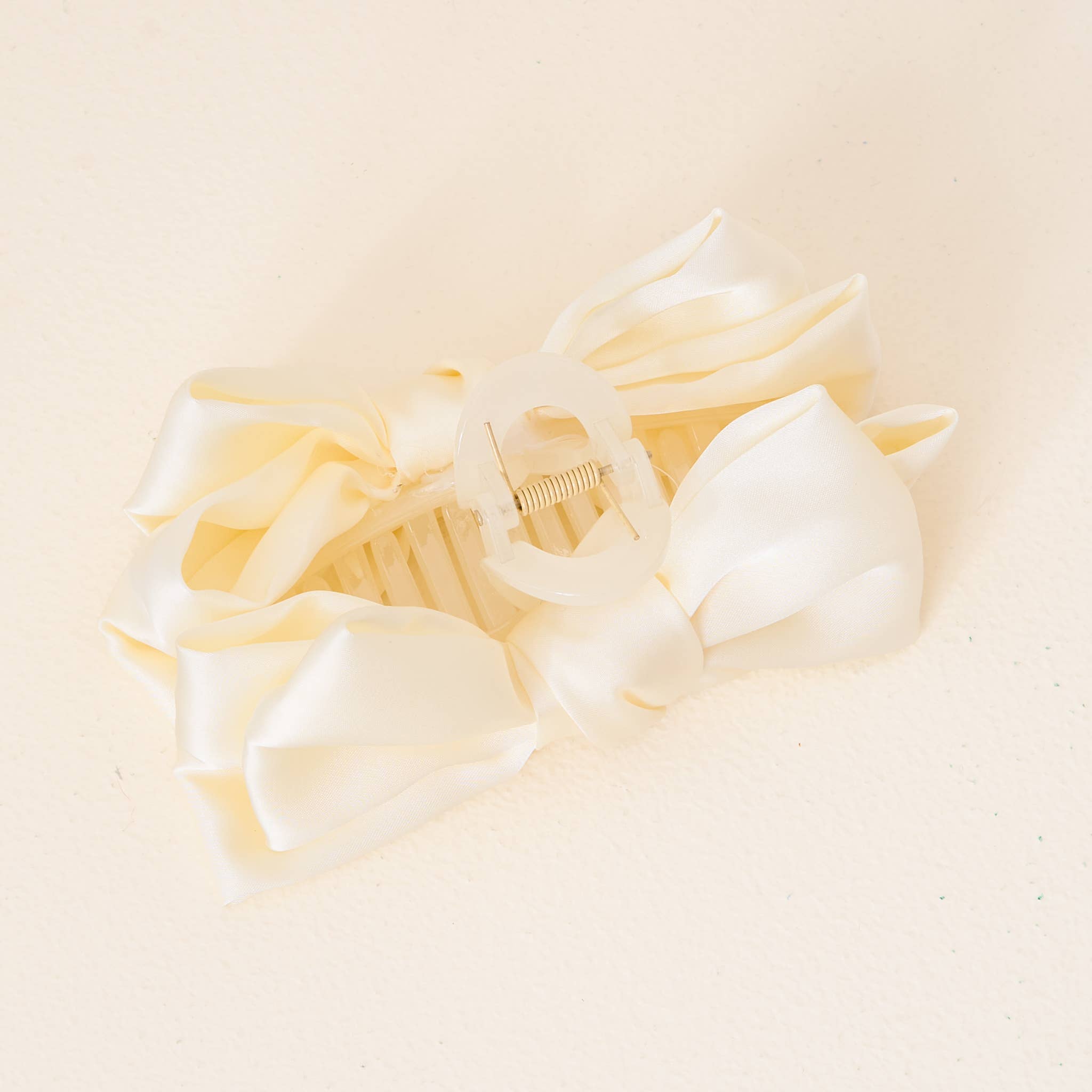 The Darling Effect - Satin Bow Claw Clip - Cream by The Darling Effect at Confetti Gift and Party Tuscaloosa Alabama