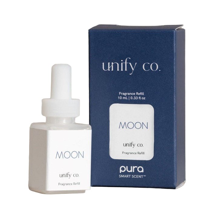 Moon Pura fragrance refill with bergamot, violet leaf, eucalyptus blossom, blue lotus, and orris notes for a calming scent.